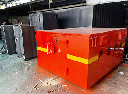 汤原车载炸药箱