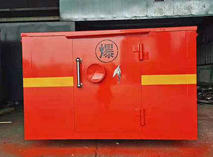 汤原车载炸药箱